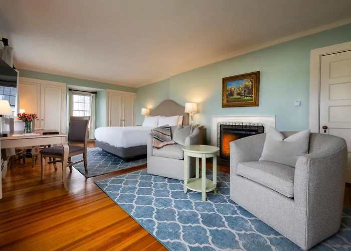 York Harbor Inn