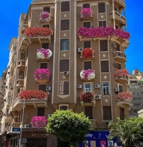 Rose Pyramids Hotel