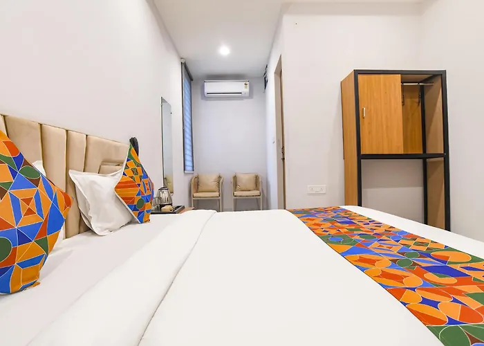 Fabhotel Trivana, Mahalaxmi Nagar