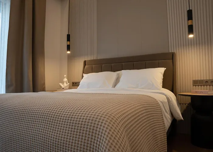 Lumina Luxury Suites