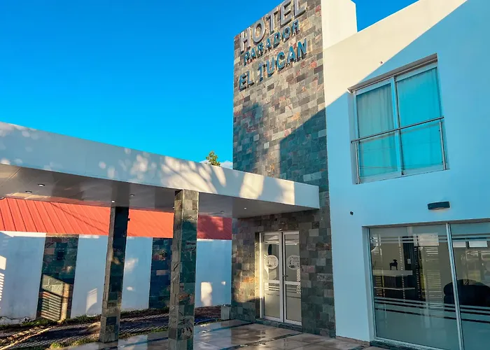 Hotel Parador El Tucán
