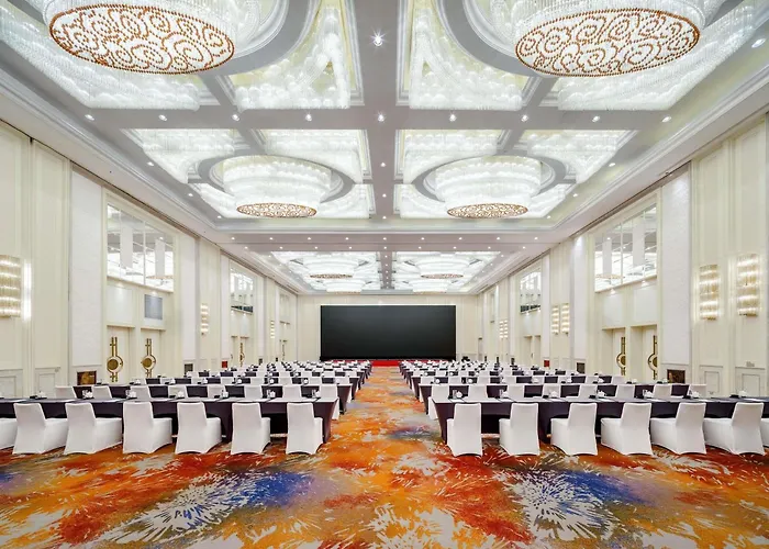 Grand Mercure Wuxi Huishan