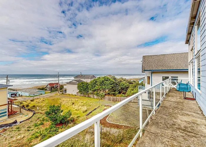 Dog-Friendly Home With Amazing Ocean & Sunset Views - Walk To Ocean Way Beach