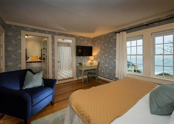 York Harbor Inn