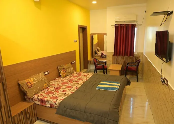 Nirmalya Guest House