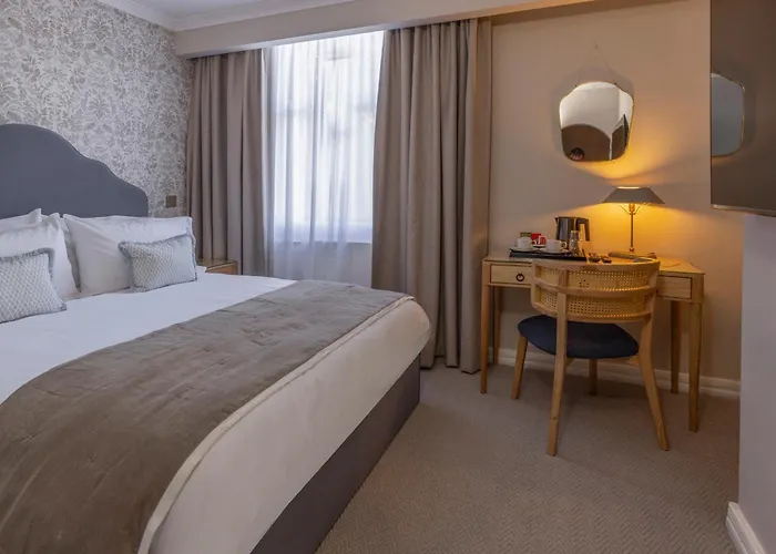Newton Park Country House Hotel