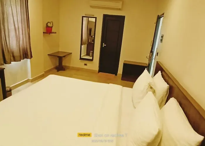 Theni Hotel Ramyas