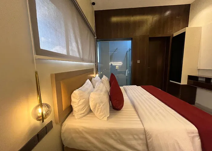 Teestone Hotels And Apartment Ikeja