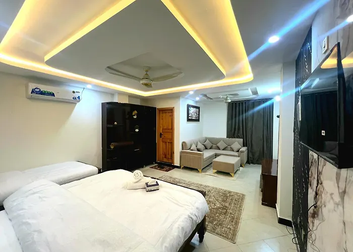 The Canvas Hotel