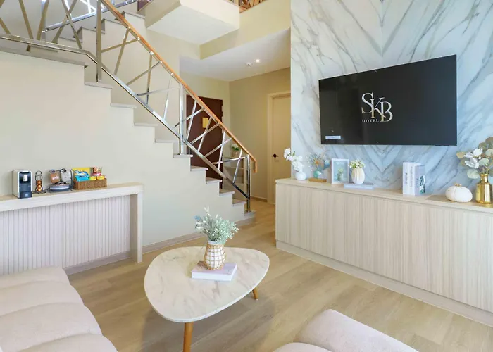 โรงแรมสาครบุรีโคซี่Sakhonburicozyhotel