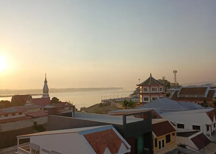 Khamsrithongchai Hotel