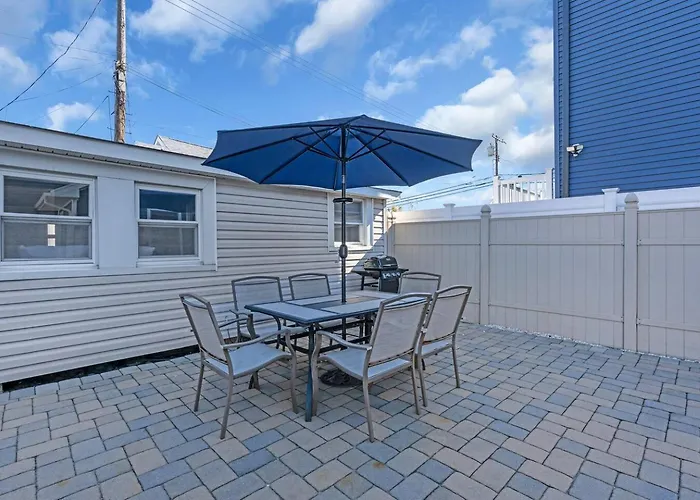 Coffee | Bbq Grill | Outdoor Dining | Wifi