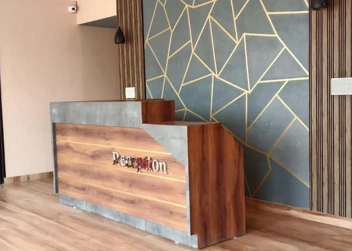 Elixir Boarding & Lodging