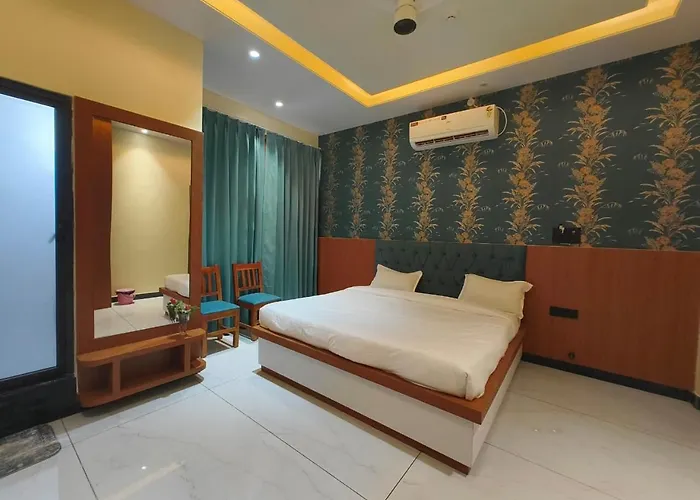 Hotel Golchi Palace