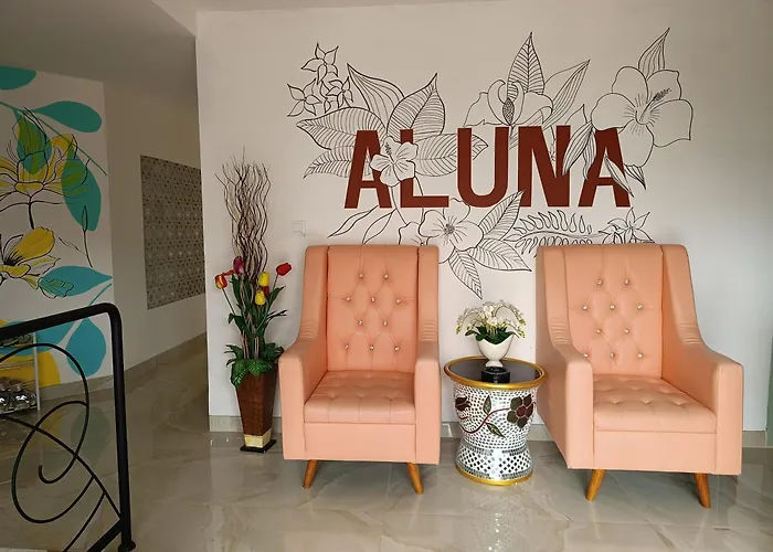 Aluna Hotel