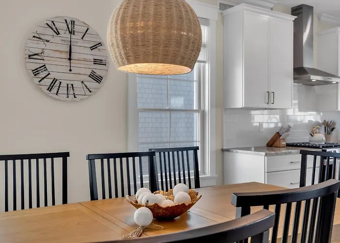 Chefs Kitchen | Coffee | Fast Wifi | Prof Cleaned