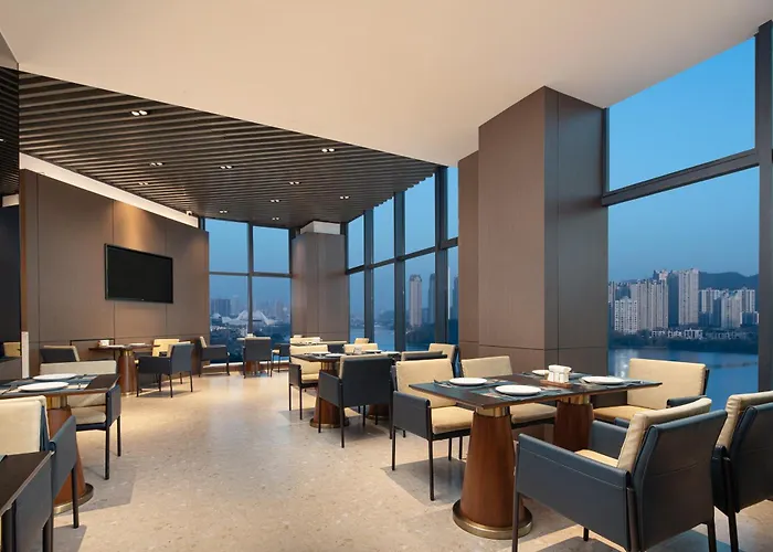 长沙梅溪湖麦客达温德姆湖景酒店