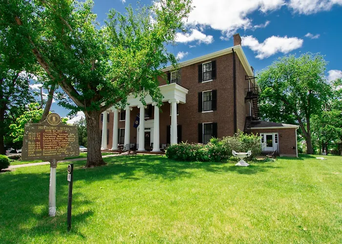 Beaumont Inn