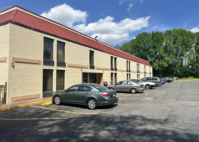 University Inn Winston