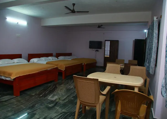 Sri Vinayaga Residency