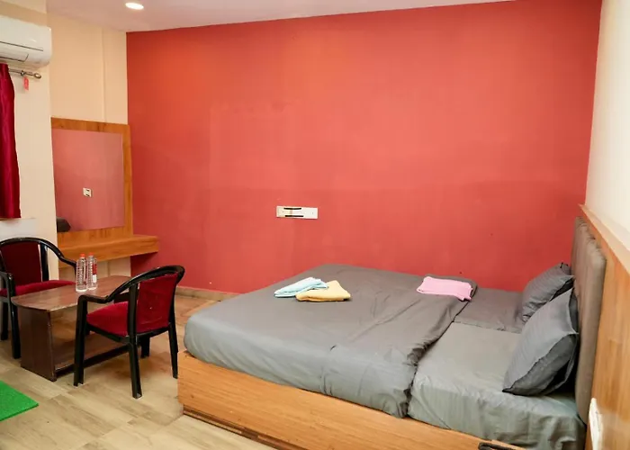 Nirmalya Guest House