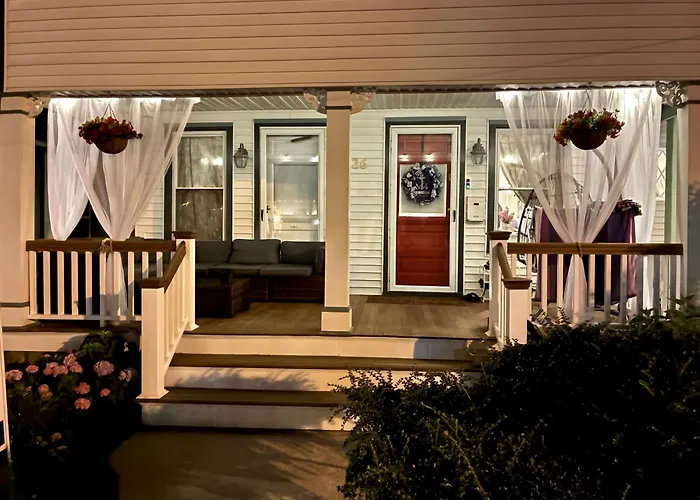The 1889 Modern Victorian 6Br House Sunroom 1 Block To Sandy Beach Beach Badges Included Walk To Asbury Park Nightlife Dog Friendly