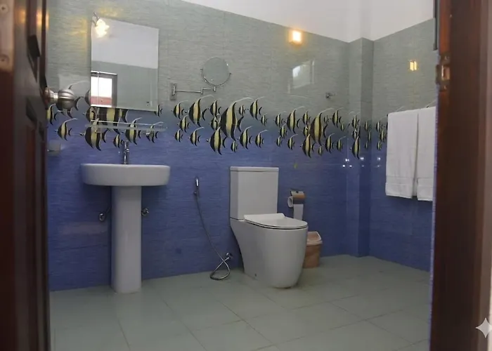 The Lark Resort , Induruwa