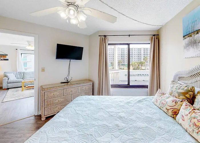 Second-Floor Condo With Pool Hot Tub Ocean View Fast Wifi & Central Ac