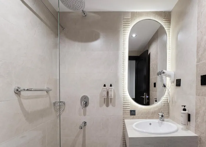 فندق لفيف العريض - Lafeef Hotel Al-Aridh