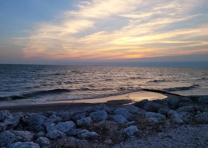Lake Erie Cottage