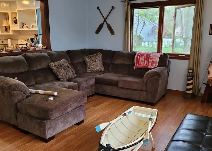 Lake Erie Cottage