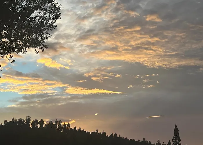 Lake Arrowhead Log Cabin Escape!
