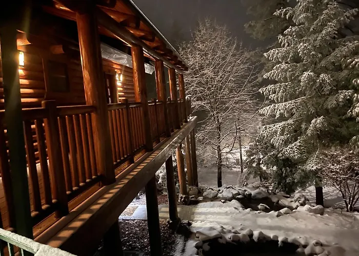 Lake Arrowhead Log Cabin Escape!