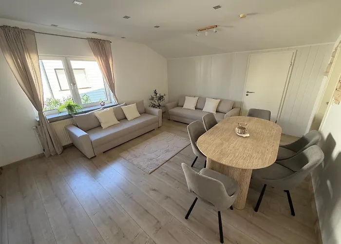Wohnung für 8 Personen - Nähe Flughafen FRA