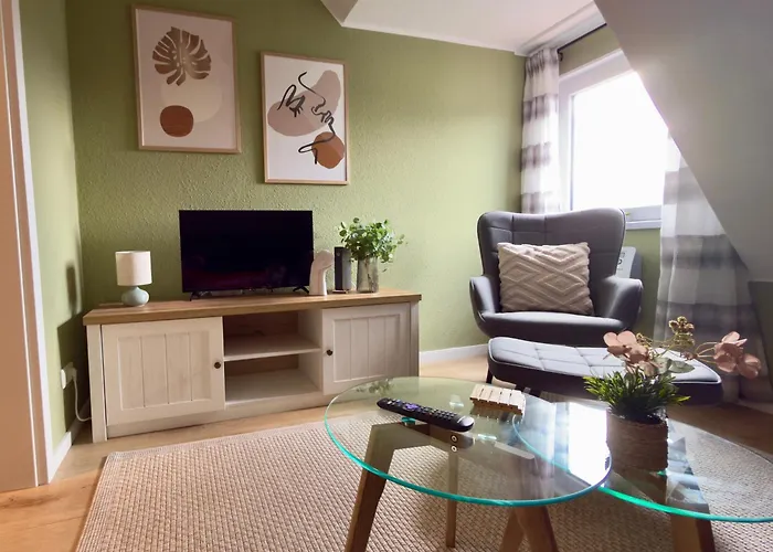 Kleine, gemütliche Dachwohnung mit viel Charme