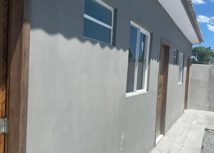 NOVO, Apto Completo com Cozinha, Banheiro privativo, Internet rápida e Estacionamento