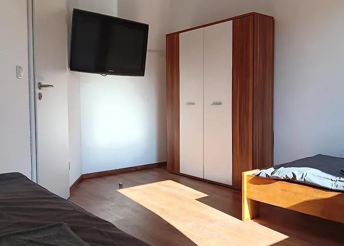 Pension Willi - 4-Personen-Wohnung mit 2 Schlafzimmern