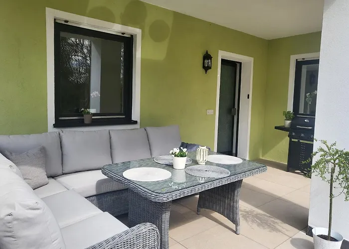 Ferienwohnung Waldblick mit großer Terrasse in Pottenstein