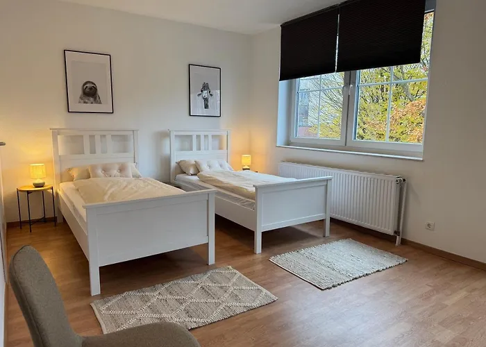 Heinrich Großzügige Ferienwohnung