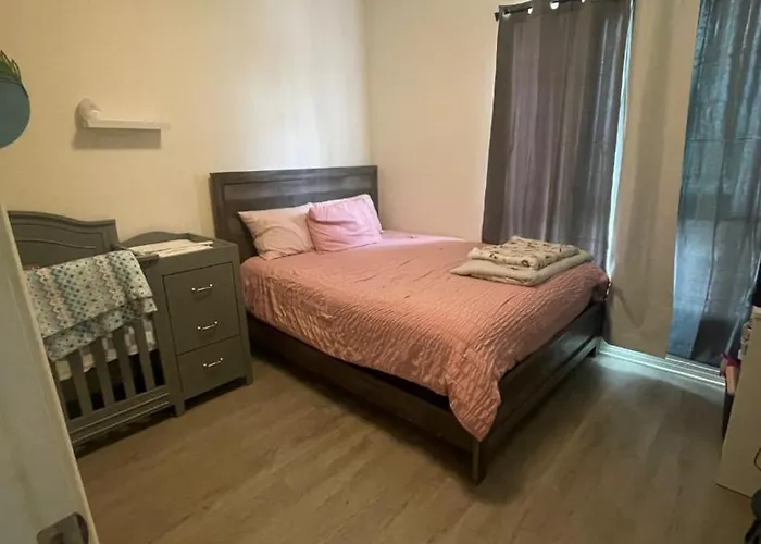 Cozy Apartment