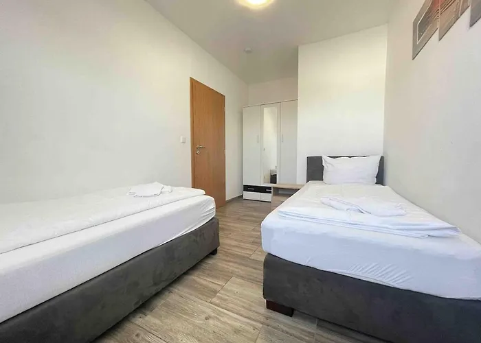 STB113 geräumige Monteurwohnung