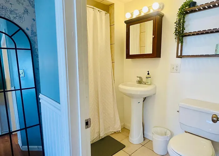 Cambridge Studio With Steps To Kendall Mit