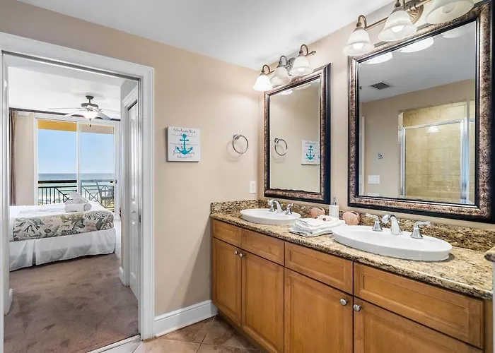 3Br Beachfront Huge Balcony 2 Pools Luxury