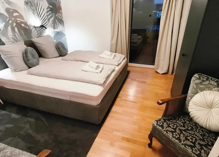 Ferienwohnung Burgperle Burghausen nahe weltlängster Burg zentral 24h Check in