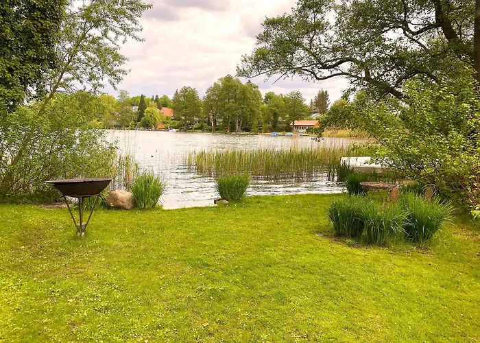 Ruppiner Ferienresidenz - Traumhafte Villa am Neuruppiner See