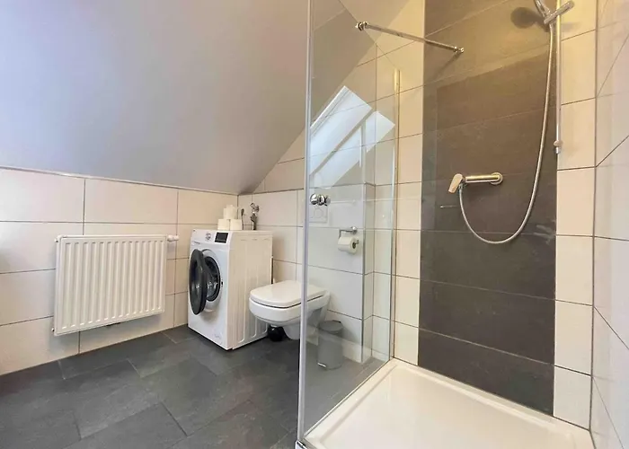 STB113 geräumige Monteurwohnung