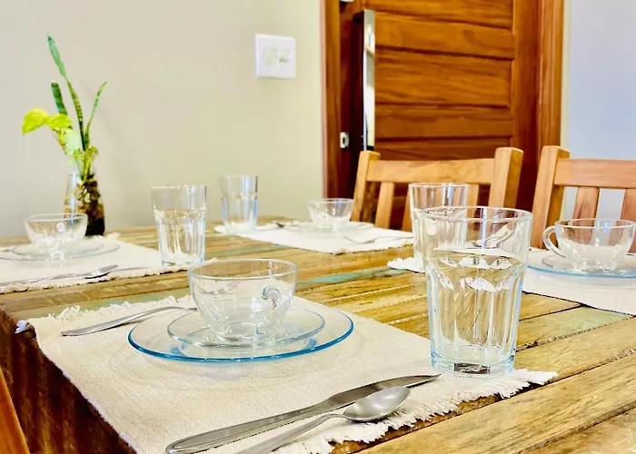 Apartamento Royal - 3 quartos, suíte, confortável, bem localizado, tranquilo