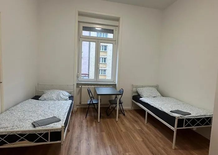 Frankfurt Airport 4 Bedroom Apartment
