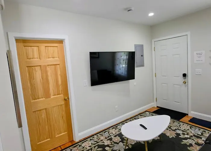 Cozy 3Br Stay In Stamford & Near Old Greenwich