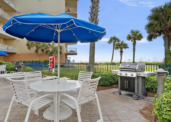 Beachfront Lazy River Sleeps 8 C305